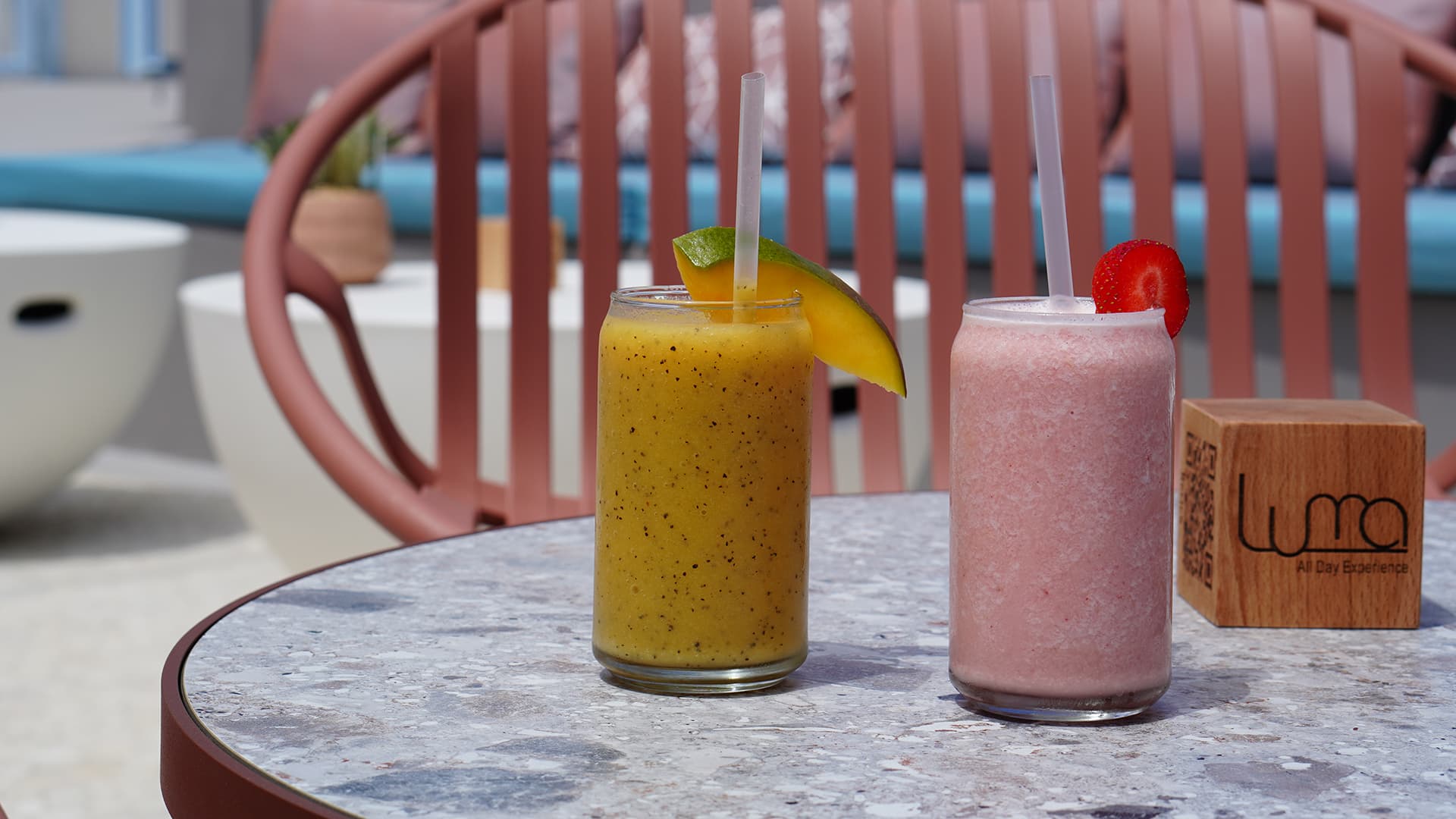 Afternoon Smoothies and Cocktails at LUMA Santorini
