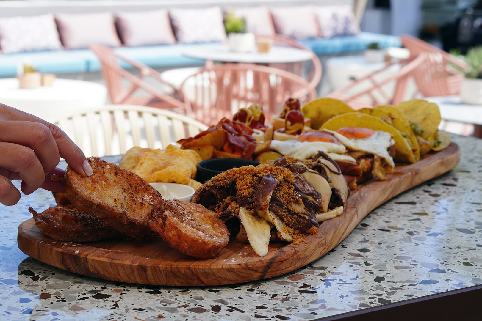 LUMA Santorini lunch experience