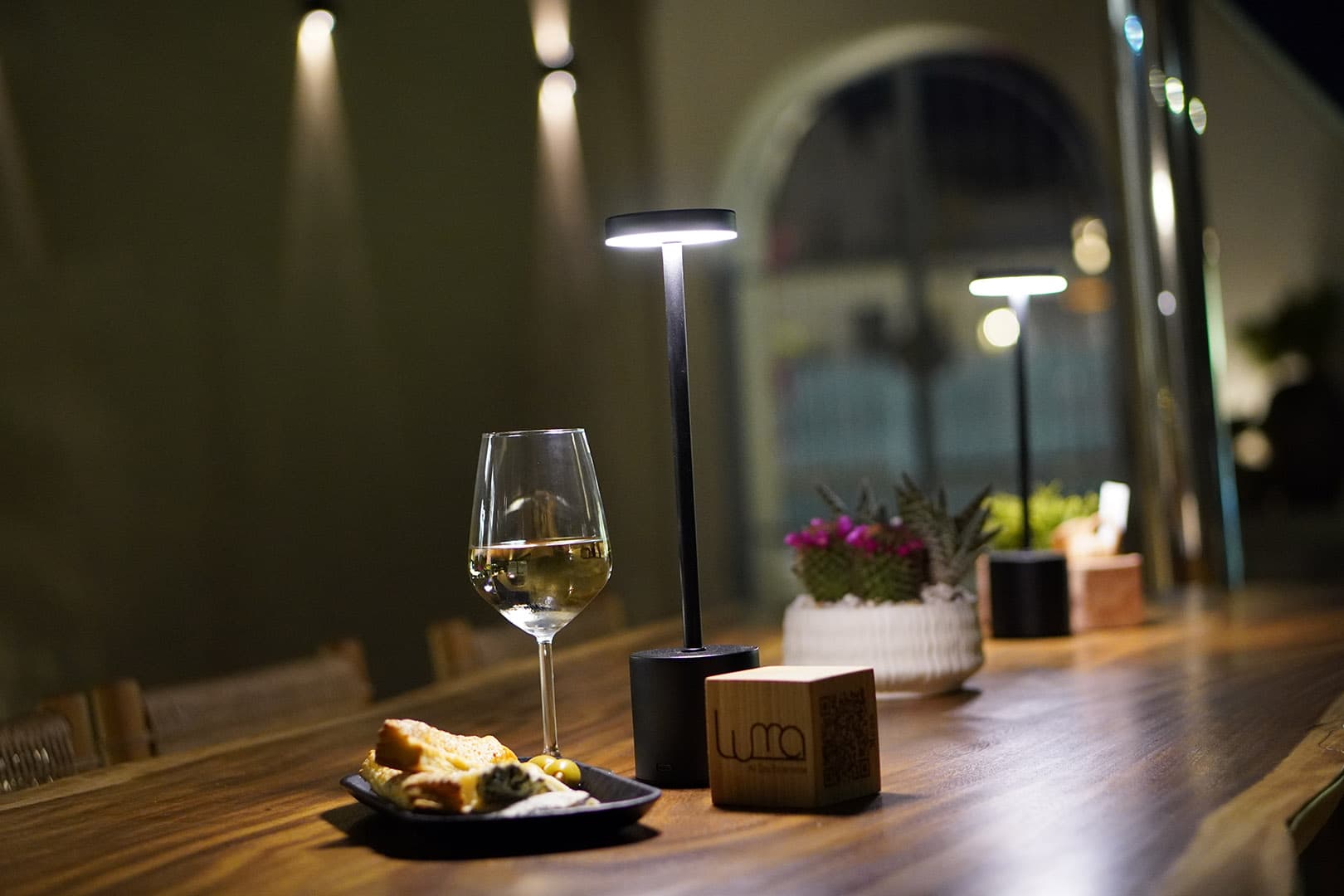 LUMA Santorini dinner experience