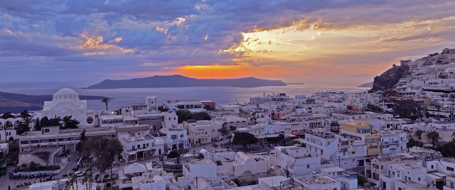 LUMA Santorini Location
