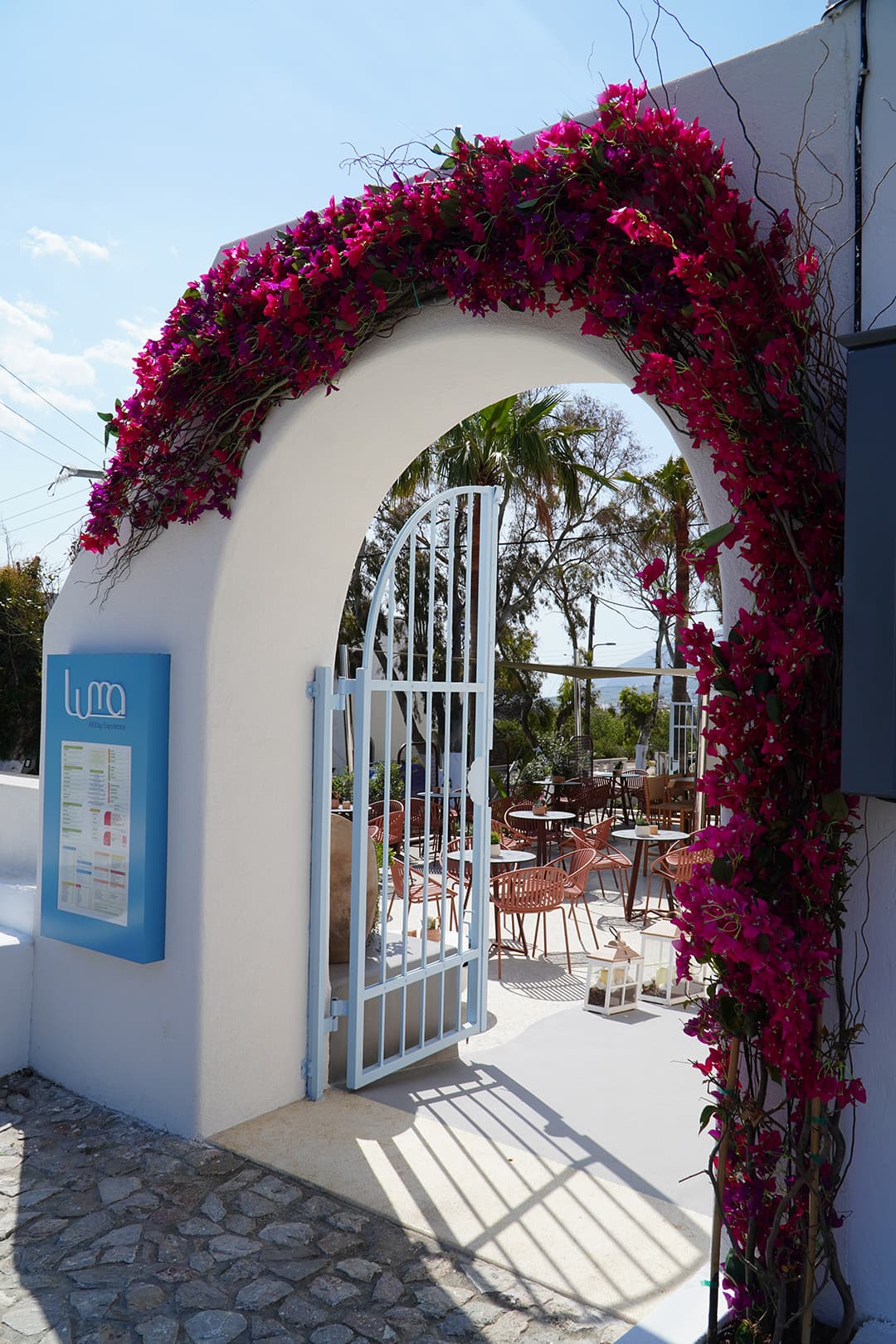 LUMA Santorini in Fira